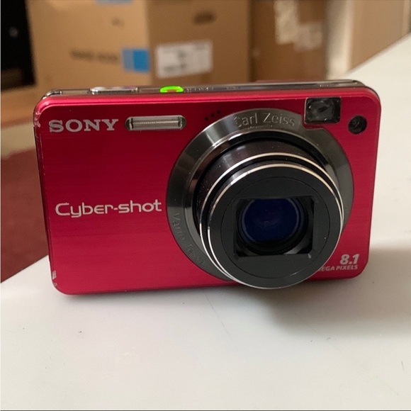 Sony Cyber-shot DSC-W150 Digital Camera 8.1MP  - Red - Picture 2 of 8